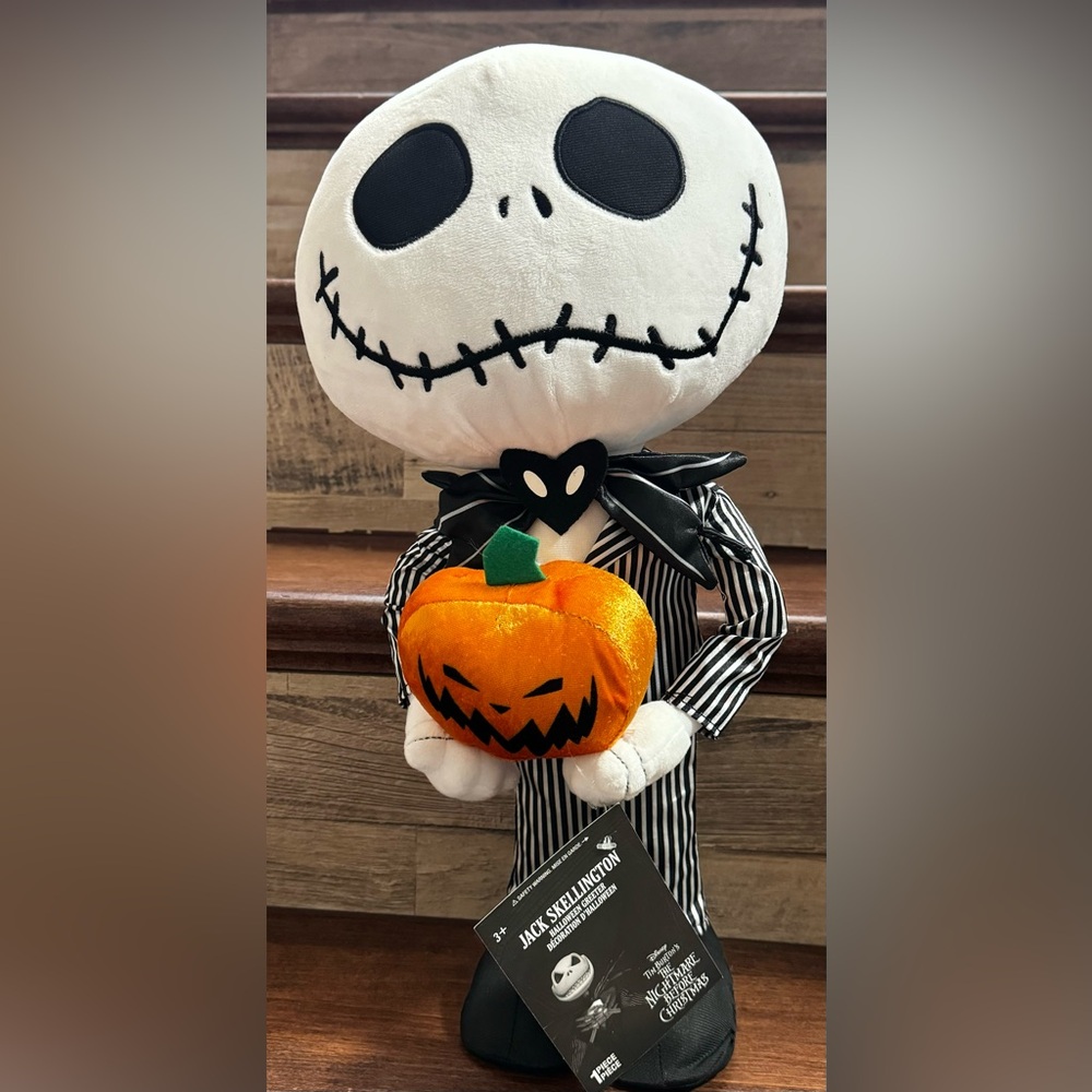 Super Cute Disney - Jack Skellington Halloween Greeter - NEW